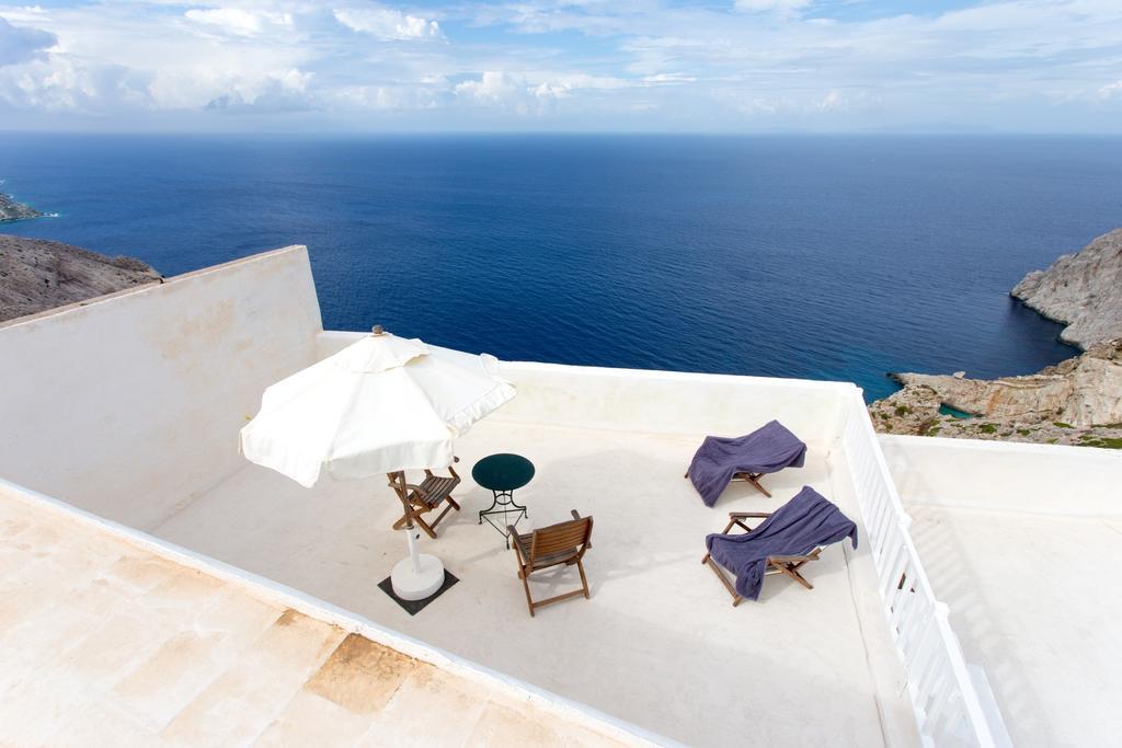 Готель Castro Folegandros Island Екстер'єр фото