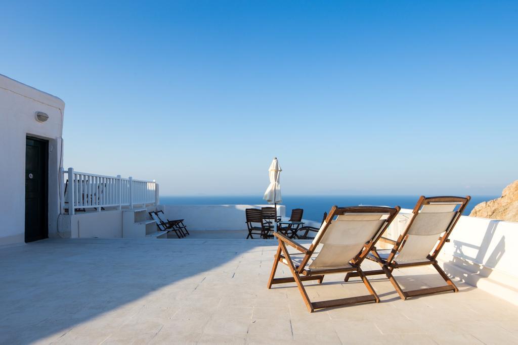 Готель Castro Folegandros Island Екстер'єр фото